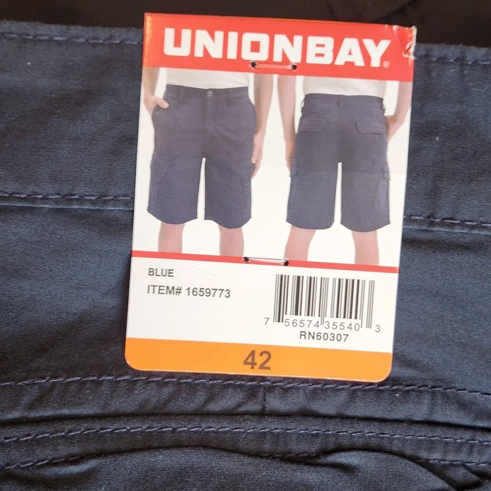 Union Bay cargo shorts Mens Size 42, Black, Blue. NWT. Fisherman Coastal Preppy